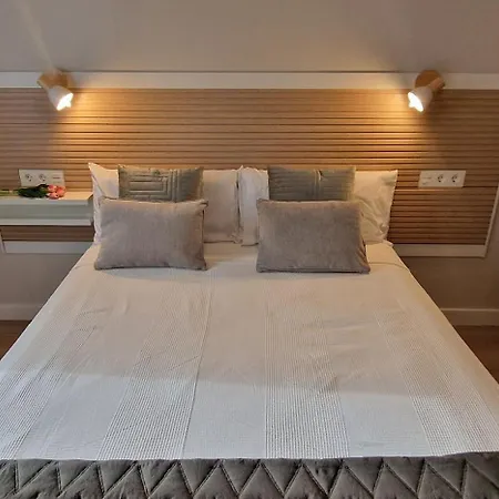 Zambrano Y Lucero - Wifi 6p, 3 Hab - Vut-5391-as