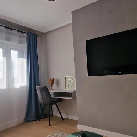 Zambrano Y Lucero - Wifi 6p, 3 Hab - Vut-5391-as Apartamento Gijón