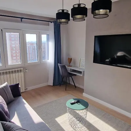 Apartamento Zambrano Y Lucero - Wifi 6p, 3 Hab - Vut-5391-as *